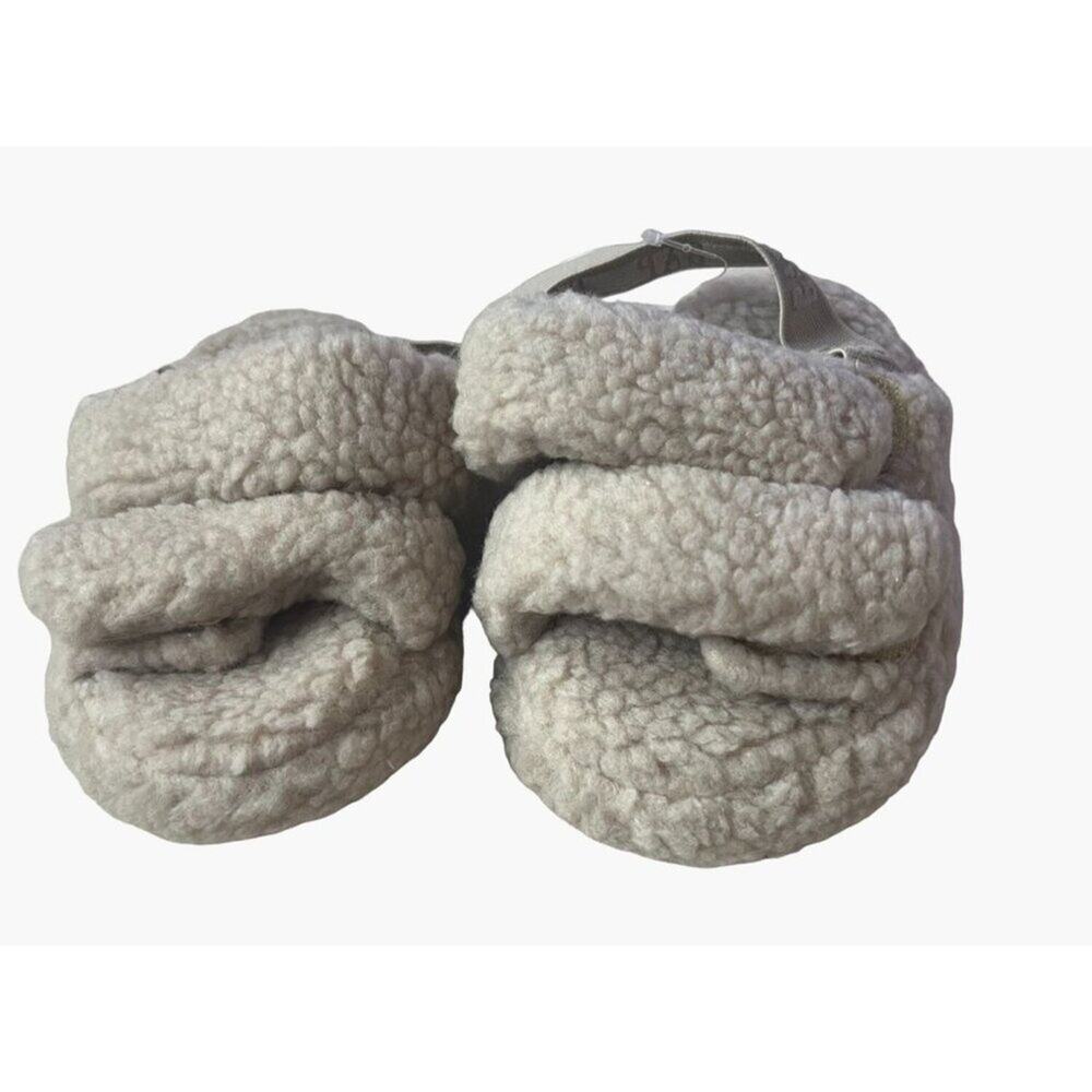 Baby GAP Sherpa Slippers Size 7 Size 8 Cream ecru NEW with Tags Ugg Style Comfor